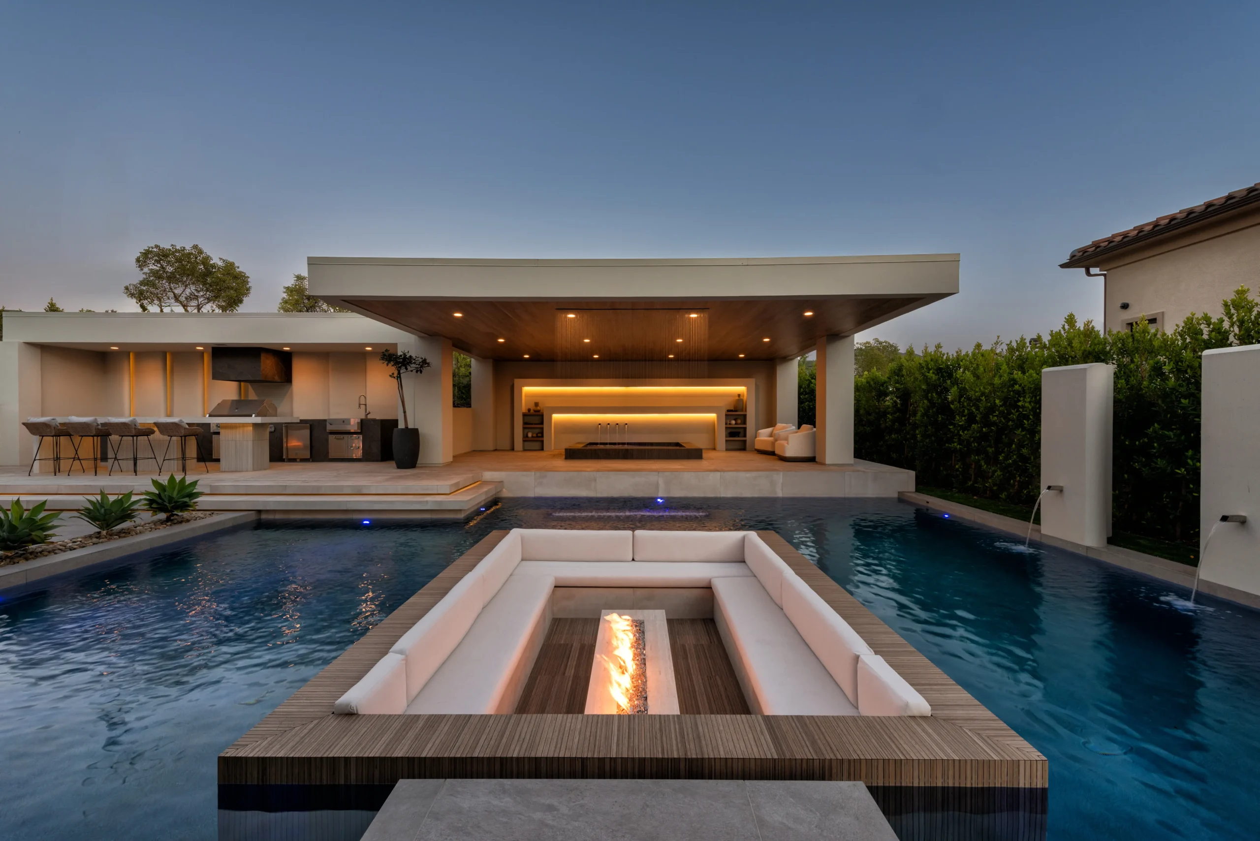 Tulum-Inspired-Yard-1