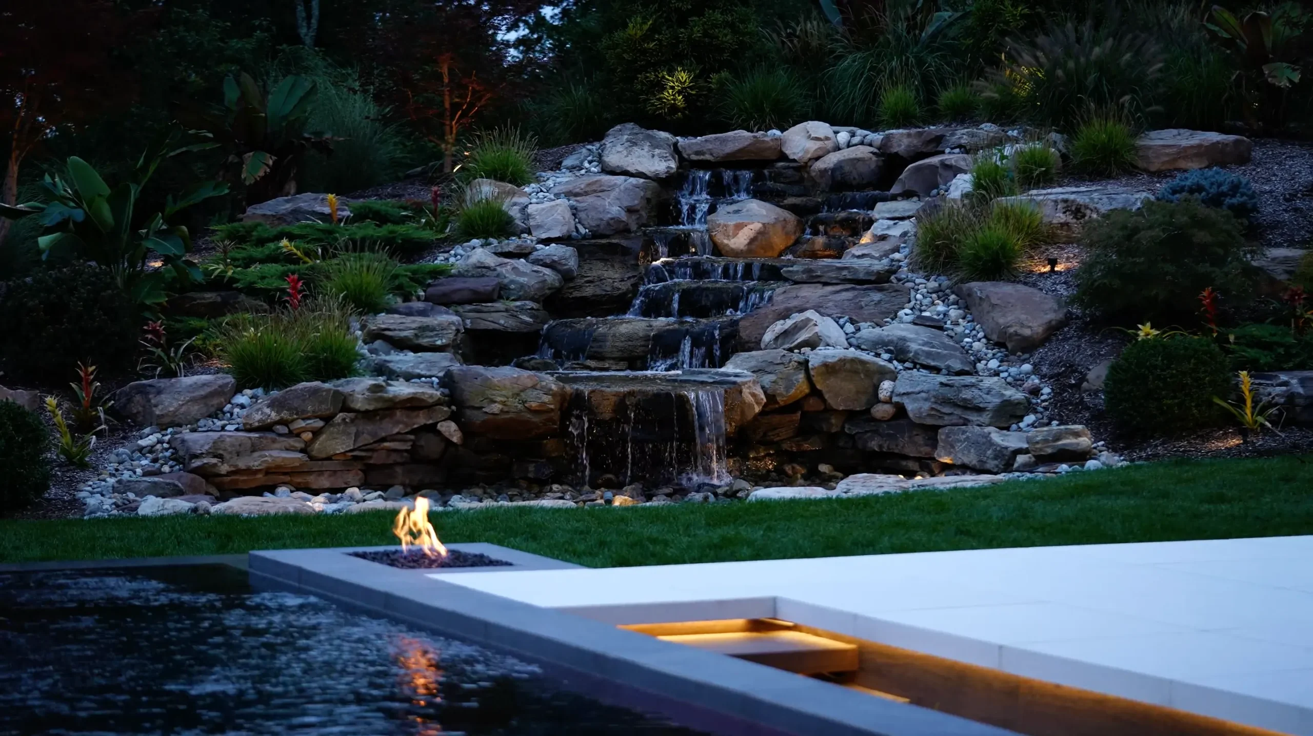 Four-Season-New-Jersey-backyard-waterfall-design-10