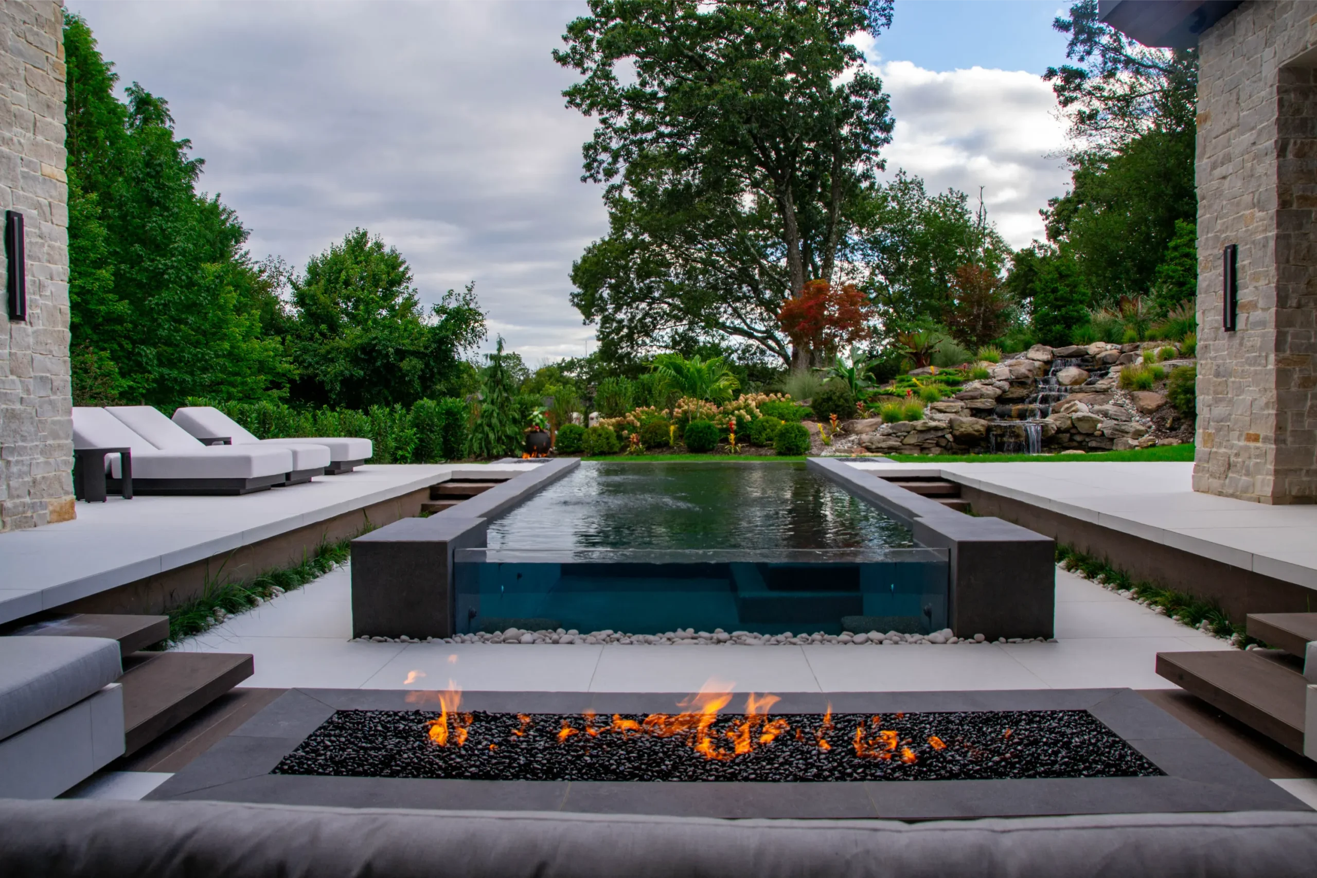 Foxterra-Design-Luxury-New-Jersey-Yard-Hearthford-57